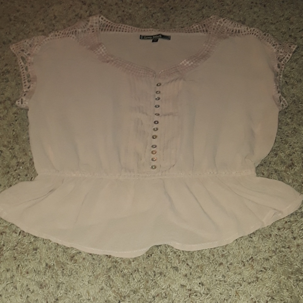 Blouse  tan/pinkish color